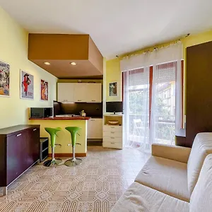 Appartamento Grazioso Monolocale Con Vista Mare, Varazze